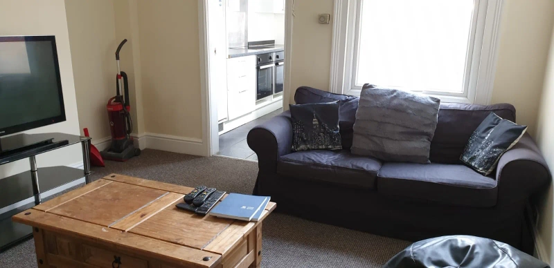 16 Arboretum Avenue - Thumbnail 14